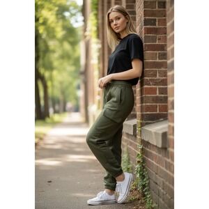 Under‎ Armour Loose Cargo Sweatpants Olive Green Women's SM PCH